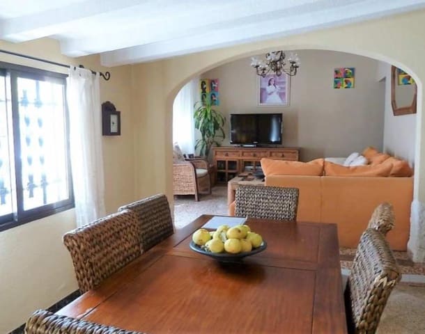 3 Zimmer Villa zu verkaufen in Albir, Alfaz del Pi / L'Alfàs del Pi - 495.000 € (Ref: 6566703)