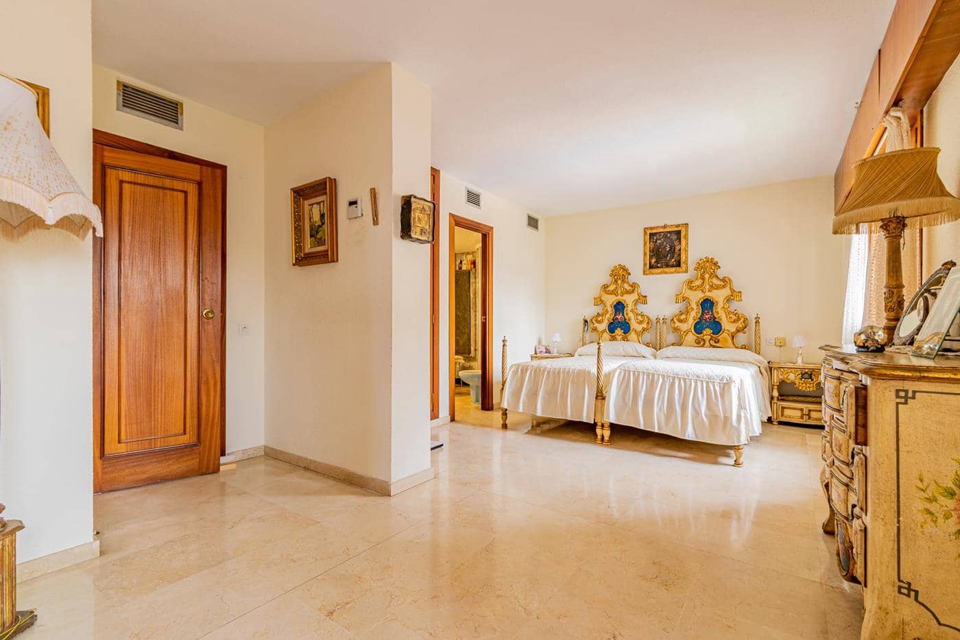 5 soveværelse Lejlighed til salg i Benidorm med swimmingpool garage - € 795.000 (Ref: 6566725)