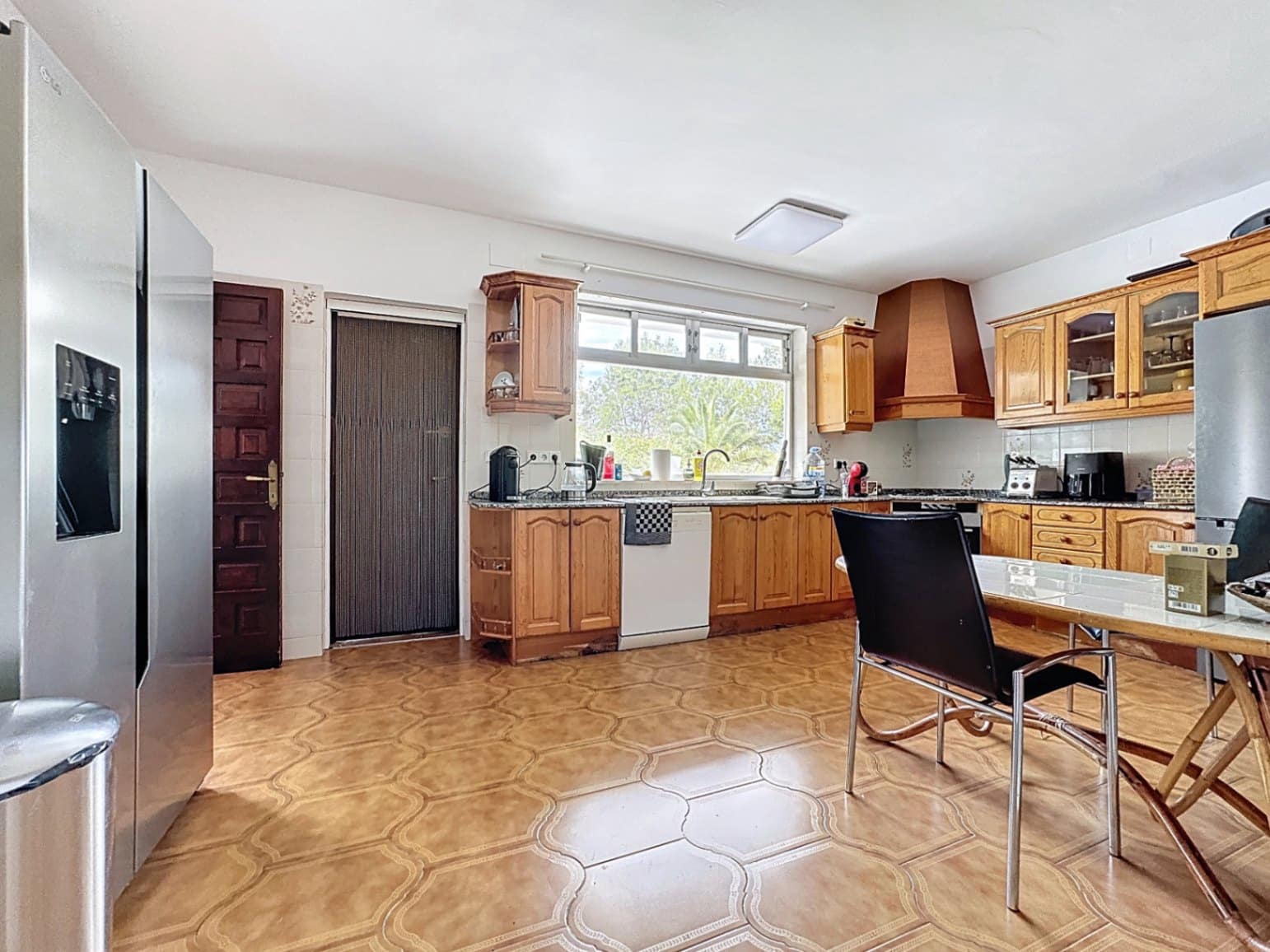 3 soverom Villa til leie i Alfaz del Pi / L'Alfas del Pi med svømmebasseng garasje - € 3 500 (Ref: 6566726)