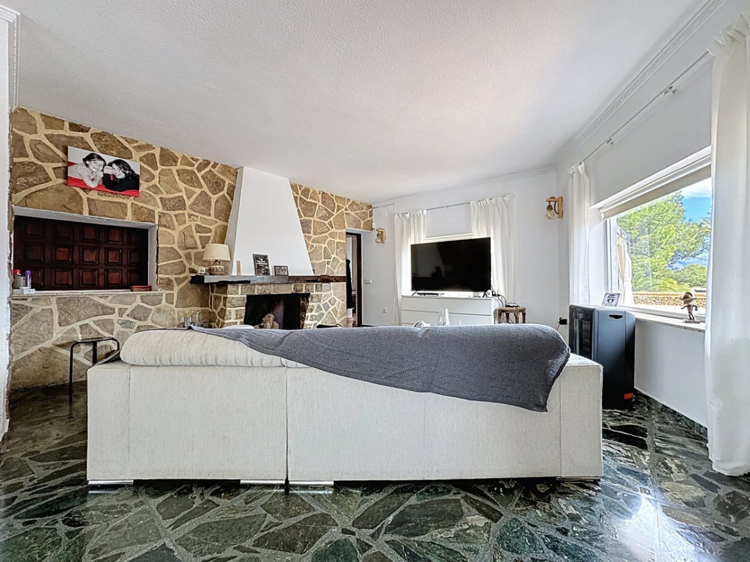 3 soverom Villa til leie i Alfaz del Pi / L'Alfas del Pi med svømmebasseng garasje - € 3 500 (Ref: 6566726)