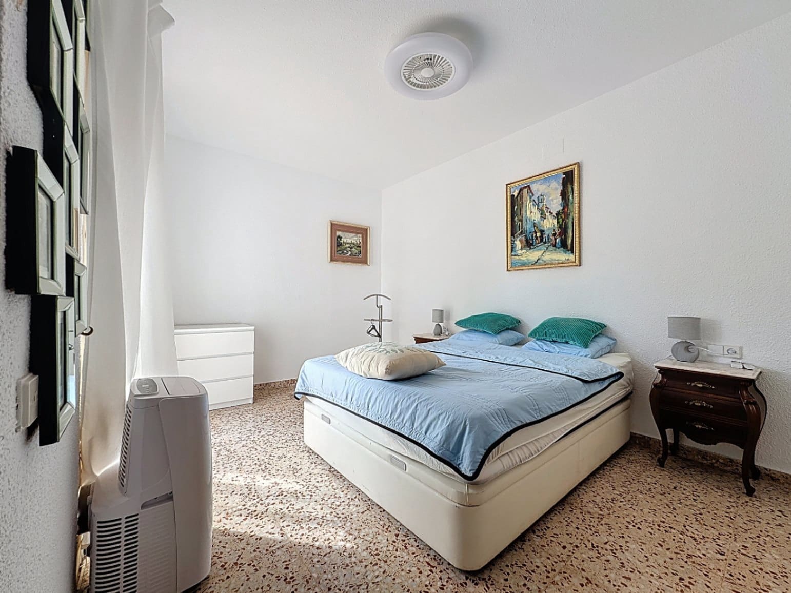 3 soverom Villa til leie i Alfaz del Pi / L'Alfas del Pi med svømmebasseng garasje - € 3 500 (Ref: 6566726)