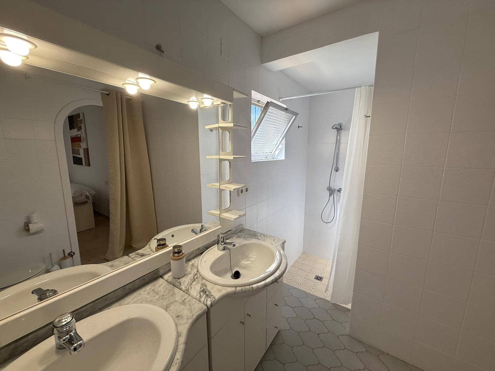 3 soverom Villa til leie i Alfaz del Pi / L'Alfas del Pi med svømmebasseng garasje - € 3 500 (Ref: 6566726)