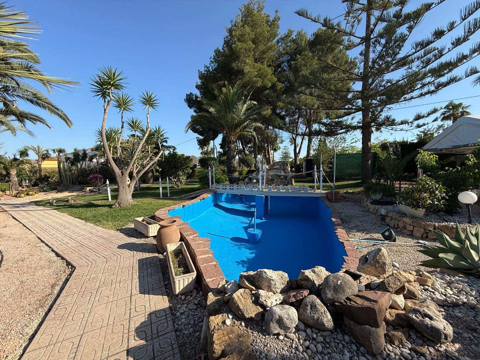 3 soverom Villa til leie i Alfaz del Pi / L'Alfas del Pi med svømmebasseng garasje - € 3 500 (Ref: 6566726)