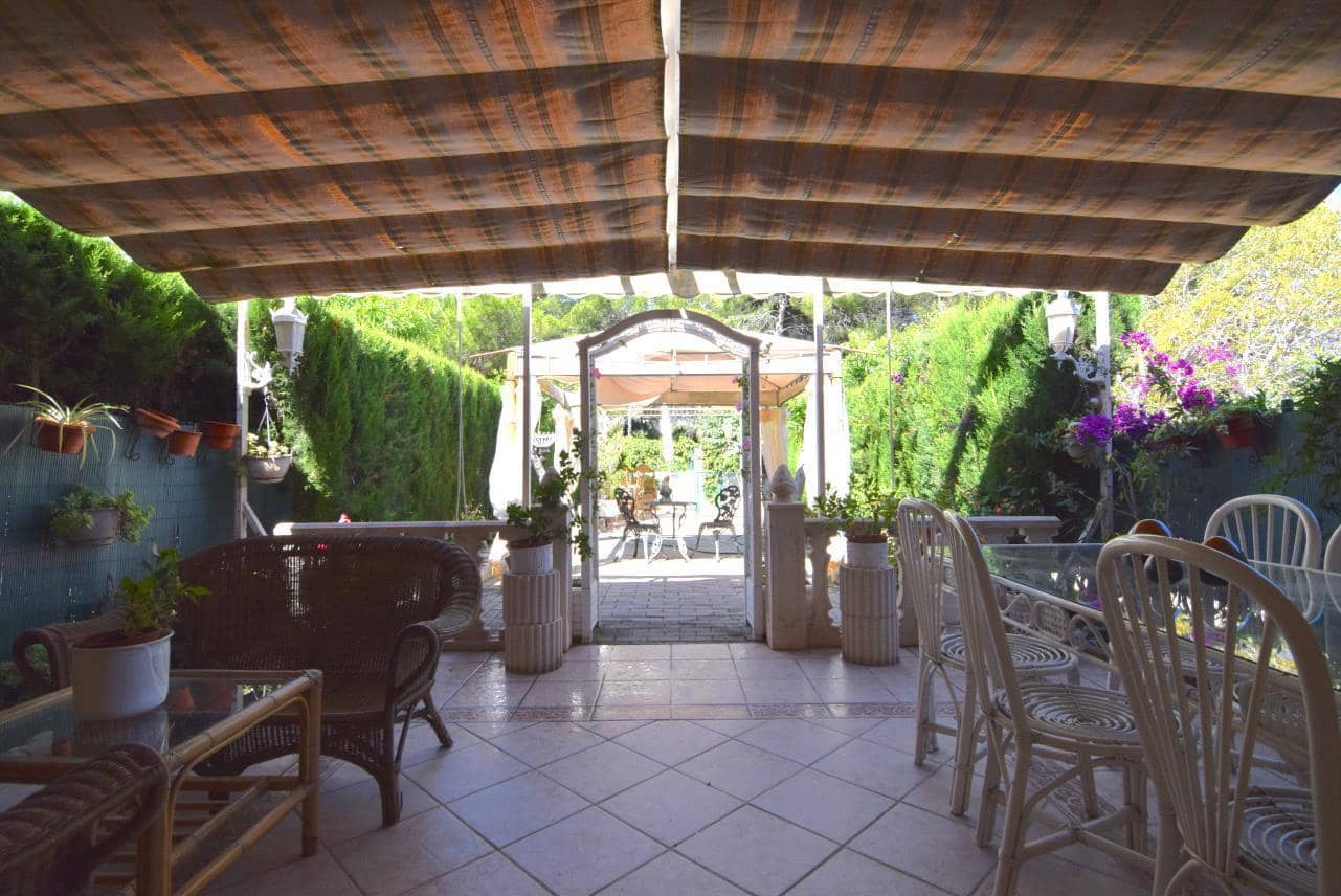 3 soveværelse Bungalow til salg i Albir med swimmingpool garage - € 525.000 (Ref: 6613100)