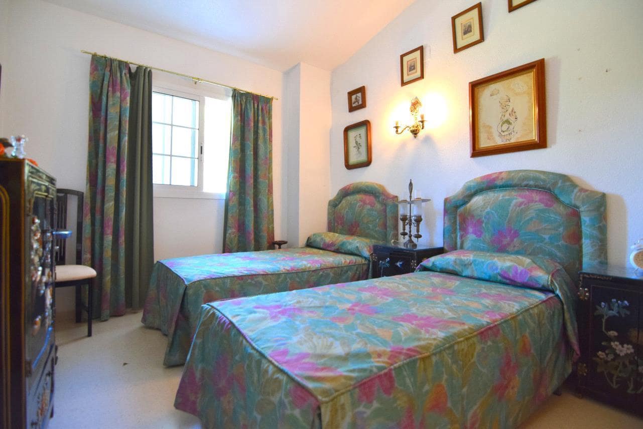 3 soveværelse Bungalow til salg i Albir med swimmingpool garage - € 525.000 (Ref: 6613100)