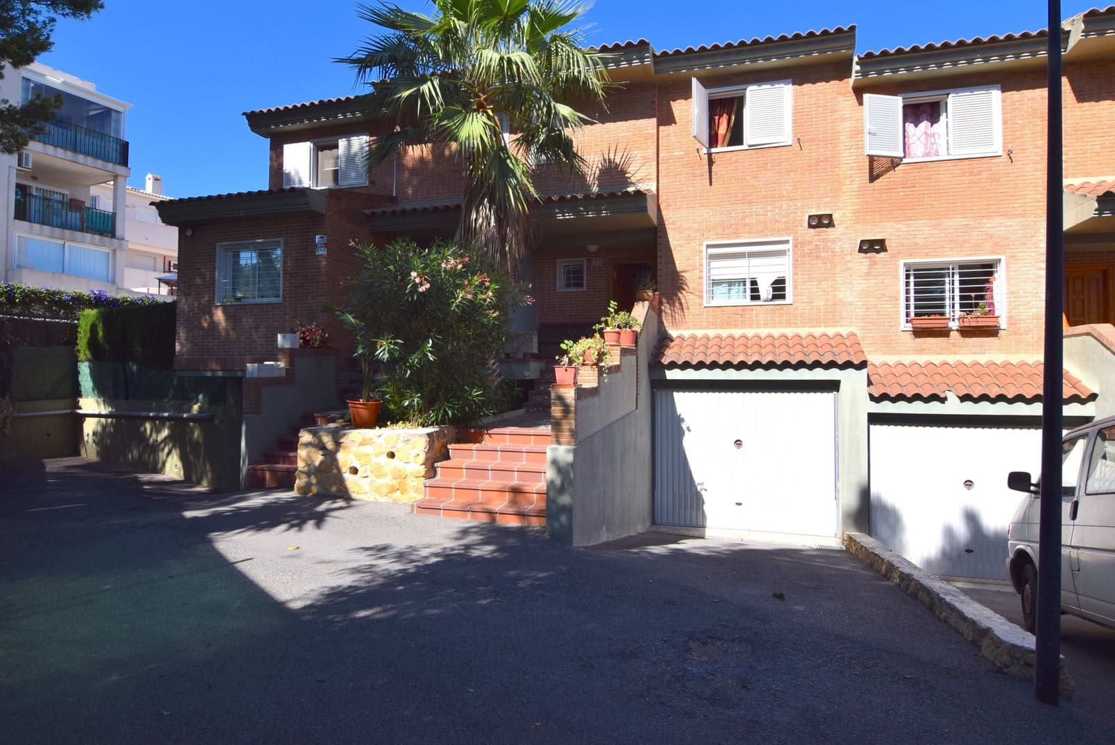 3 soveværelse Bungalow til salg i Albir med swimmingpool garage - € 525.000 (Ref: 6613100)