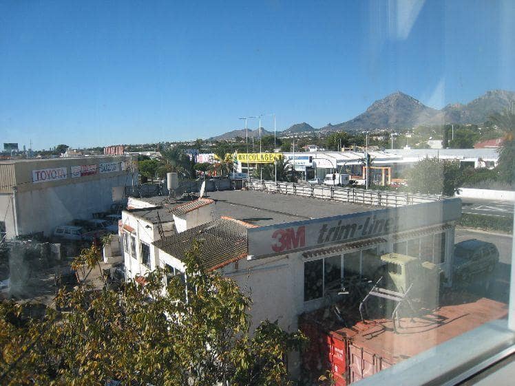 Kommersiell til salgs i Altea med garasje - € 305 000 (Ref: 6870903)