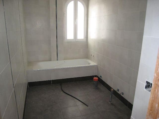 4 soveværelse Villa til salg i Pueblo - Urbanizaciones, Alfaz del Pi / L'Alfàs del Pi med swimmingpool garage - € 500.000 (Ref: 6870916)