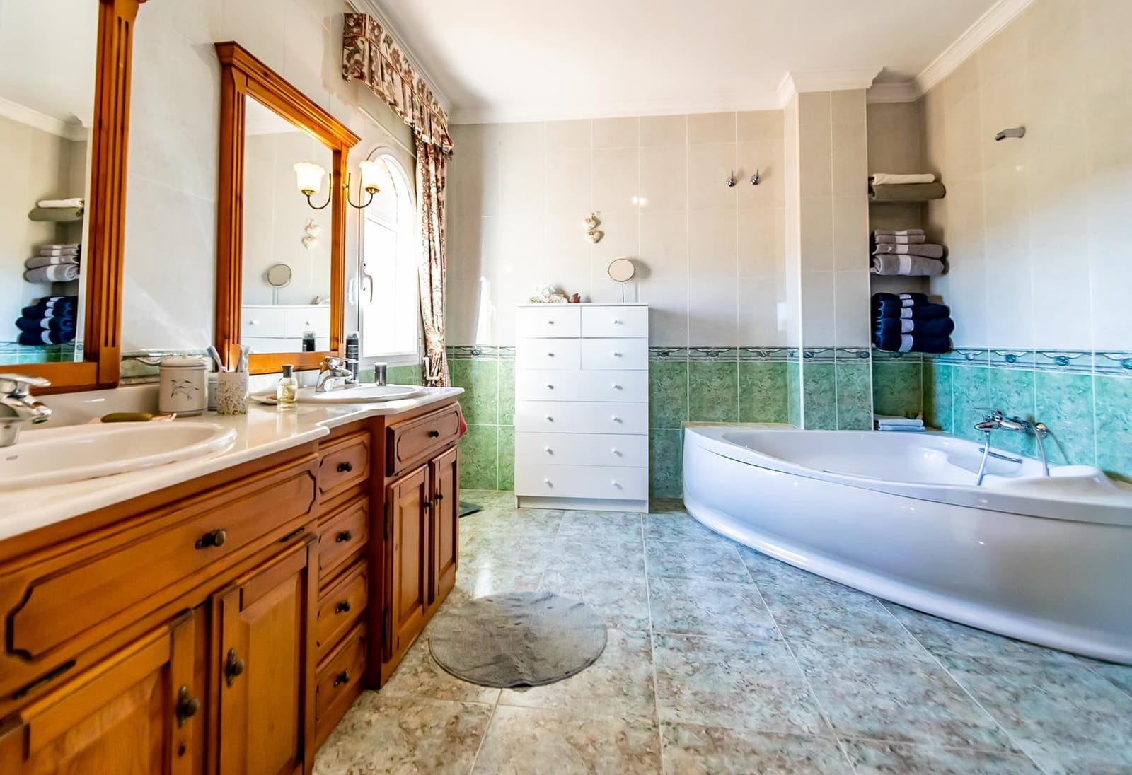 8 chambre Villa/Maison à vendre à Alfaz del Pi / L'Alfas del Pi avec piscine garage - 2 450 000 € (Ref: 6870918)