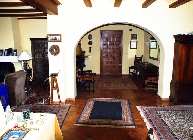 4 bedroom Villa for sale in Poble Nou - Montiboli, La Villajoyosa / Vila Joiosa with pool garage - € 4,000,000 (Ref: 6870928)