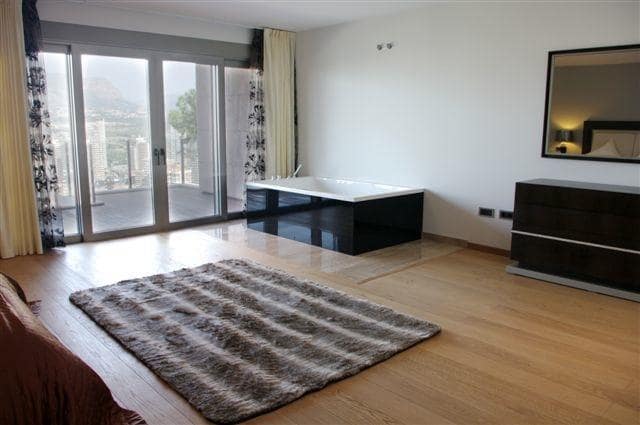 4 soveværelse Villa til salg i Benidorm med swimmingpool garage - € 2.289.000 (Ref: 6870931)