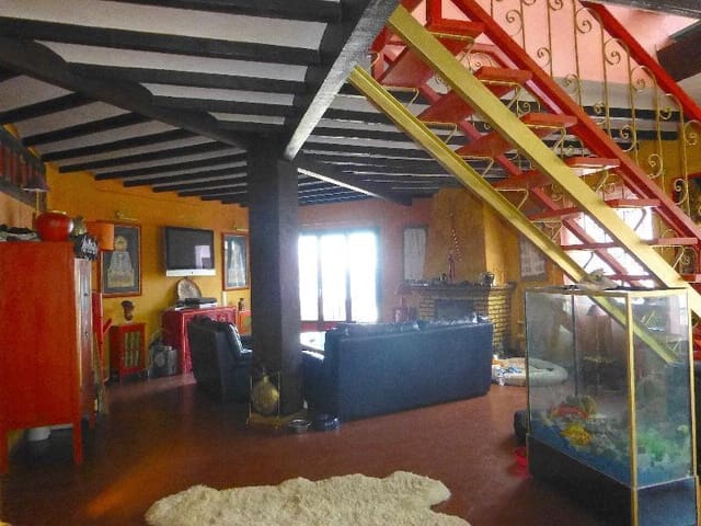 1 bedroom Townhouse for sale in Altea with garage - € 595,000 (Ref: 6870956)