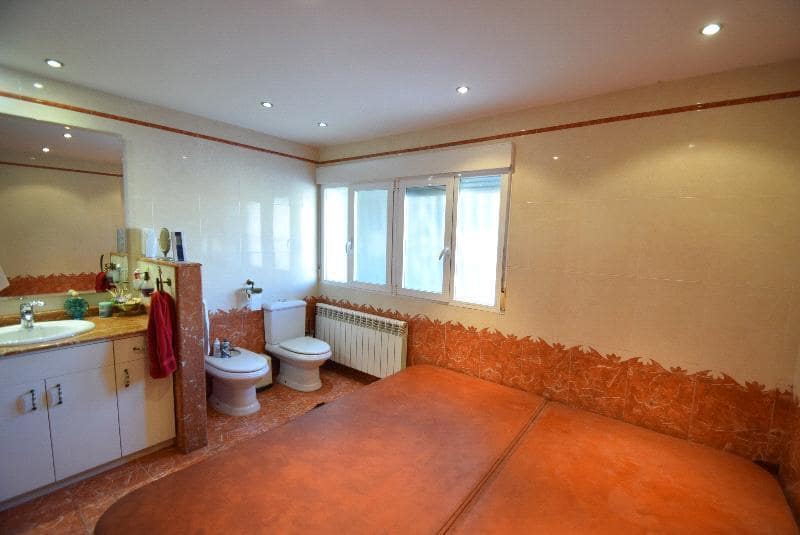 5 soverom Villa til salgs i Alfaz del Pi / L'Alfas del Pi med svømmebasseng garasje - € 700 000 (Ref: 6871010)