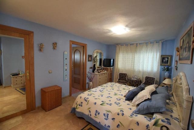 5 soverom Villa til salgs i Alfaz del Pi / L'Alfàs del Pi med svømmebasseng garasje - € 700 000 (Ref: 6871010)