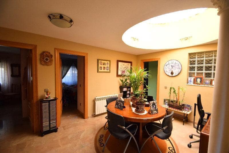 5 soverom Villa til salgs i Alfaz del Pi / L'Alfas del Pi med svømmebasseng garasje - € 700 000 (Ref: 6871010)