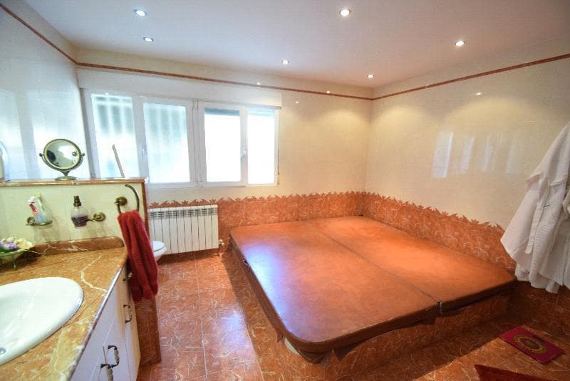 5 soverom Villa til salgs i Alfaz del Pi / L'Alfas del Pi med svømmebasseng garasje - € 700 000 (Ref: 6871010)