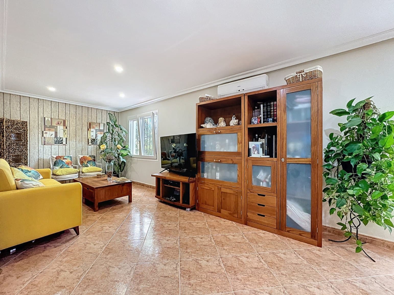 4 soveværelse Villa til salg i La Torre med swimmingpool garage - € 445.000 (Ref: 6871050)