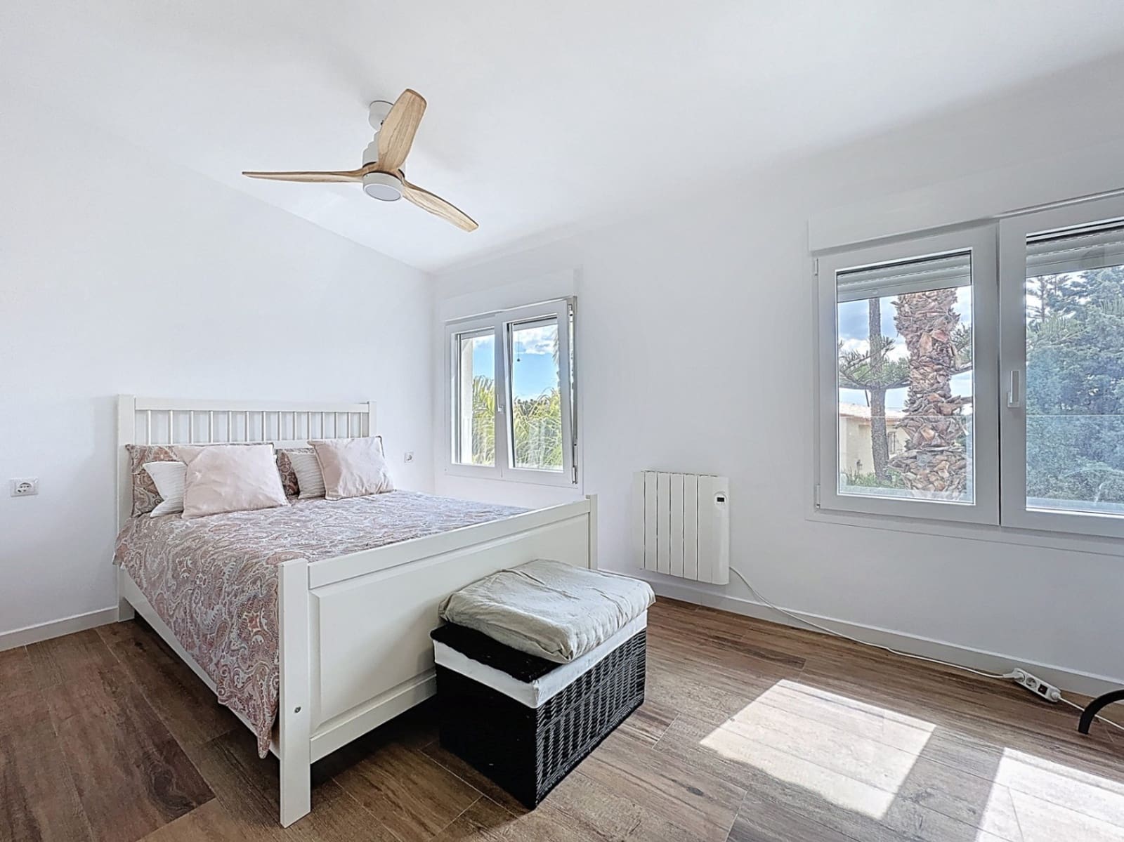 4 soveværelse Villa til salg i La Torre med swimmingpool garage - € 445.000 (Ref: 6871050)