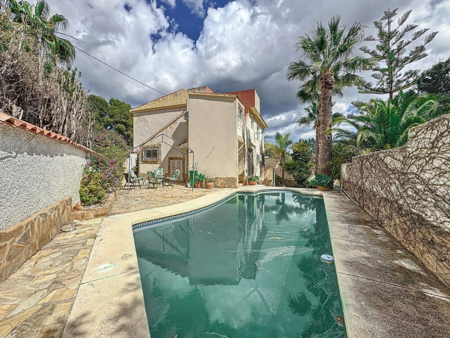 4 soveværelse Villa til salg i La Torre med swimmingpool garage - € 445.000 (Ref: 6871050)