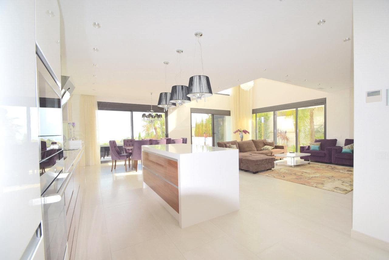 4 soverom Villa til salgs i Altea la Vella med svømmebasseng garasje - € 2 200 000 (Ref: 6871064)