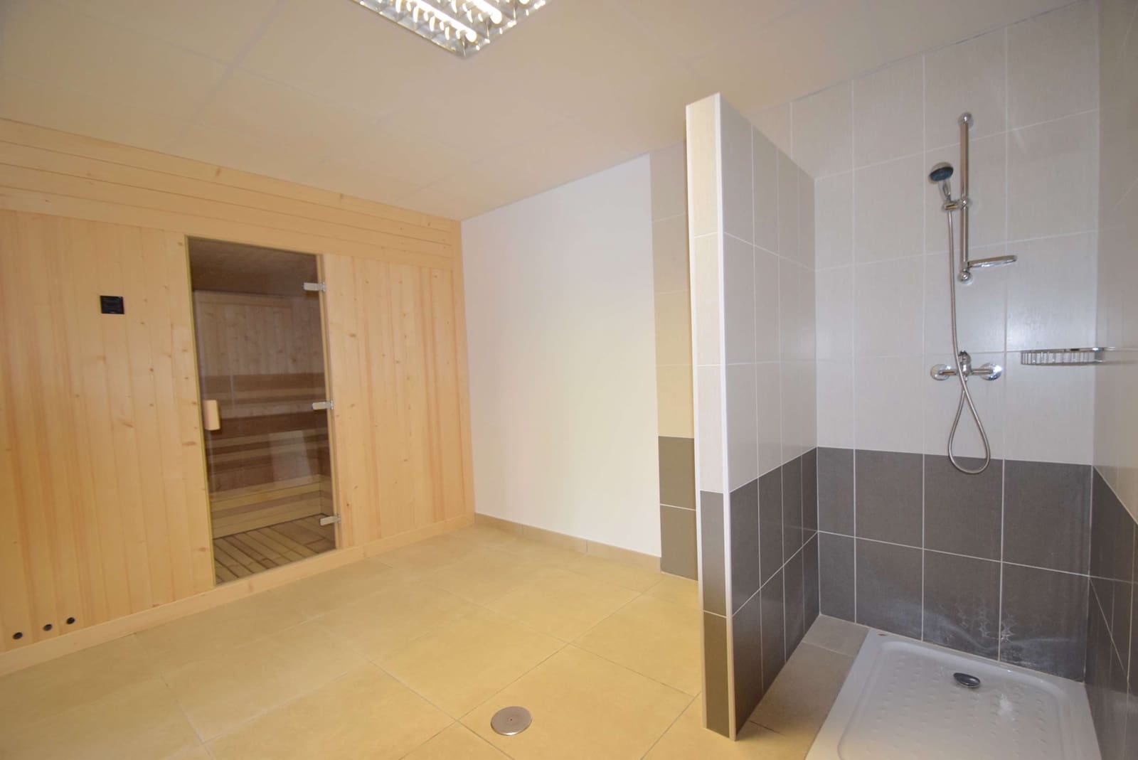 4 soverom Villa til salgs i Altea la Vella med svømmebasseng garasje - € 2 200 000 (Ref: 6871064)