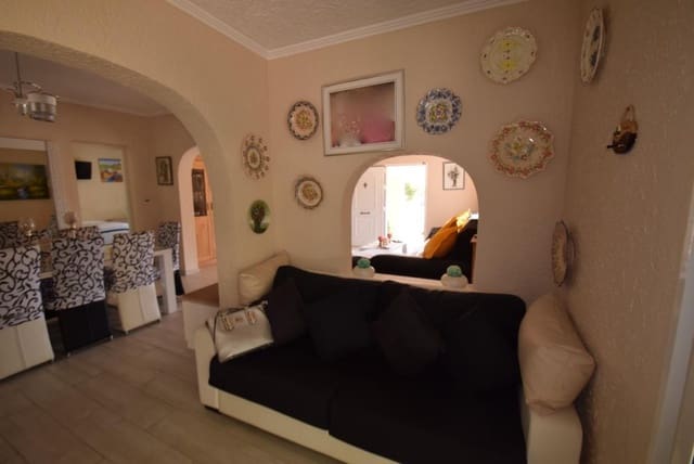 Chalet de 3 habitaciones en Pueblo - Urbanizaciones, Alfaz del Pi / L'Alfàs del Pi en venta con piscina garaje - 495.000 € (Ref: 6871068)