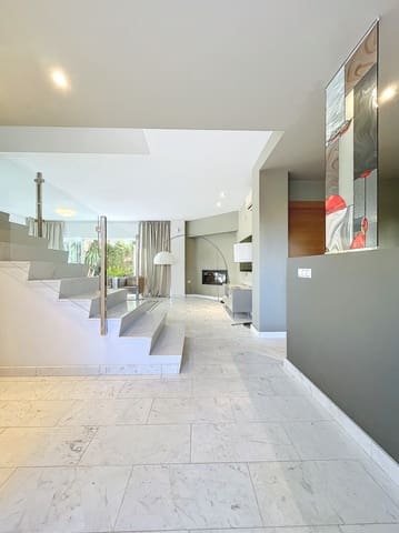 4 slaapkamer Villa te koop in Albir, Alfaz del Pi / L'Alfàs del Pi met zwembad garage - € 950.000 (Ref: 6871126)