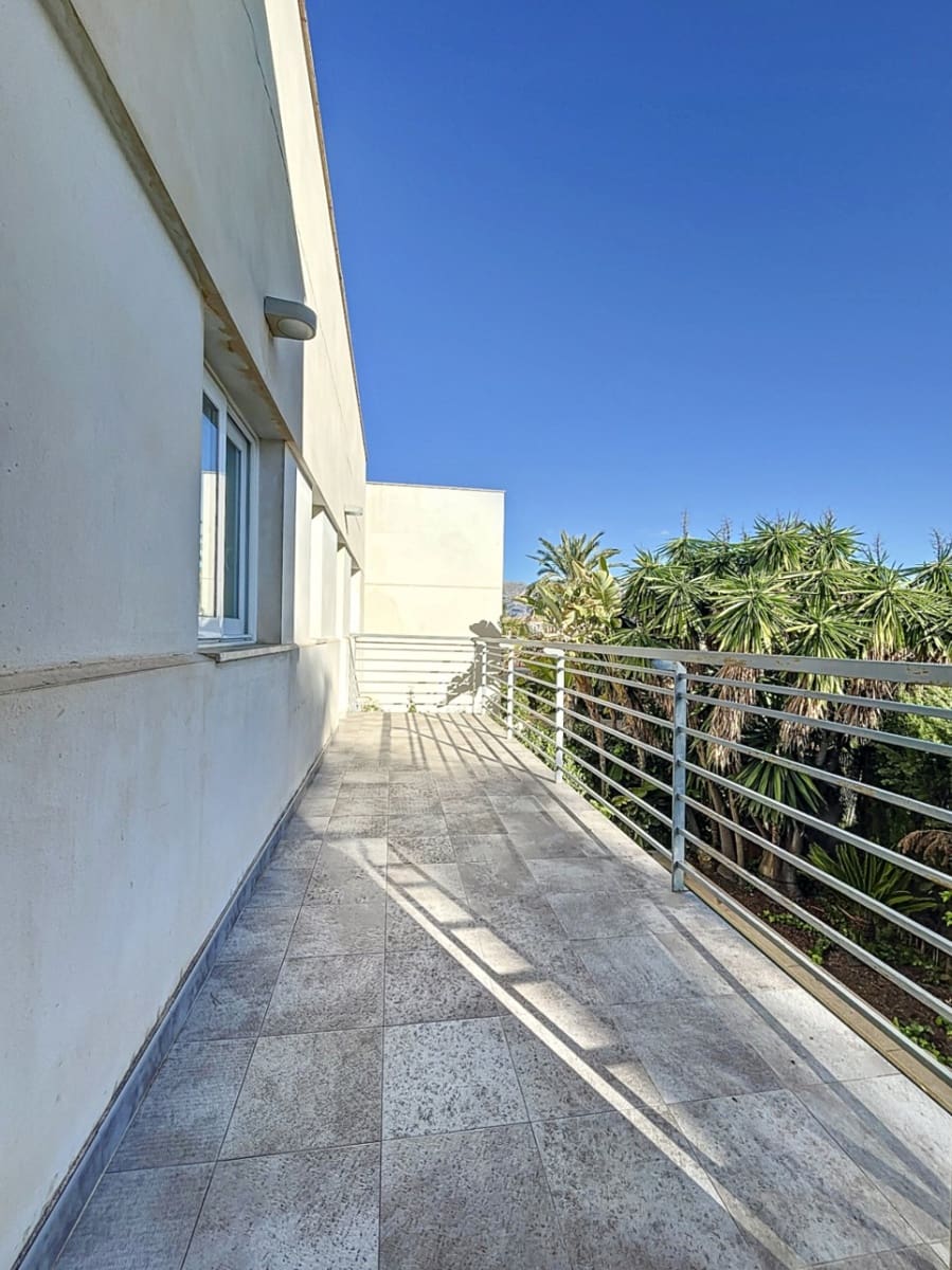 4 bedroom Villa for sale in Albir with pool garage - € 950,000 (Ref: 6871126)