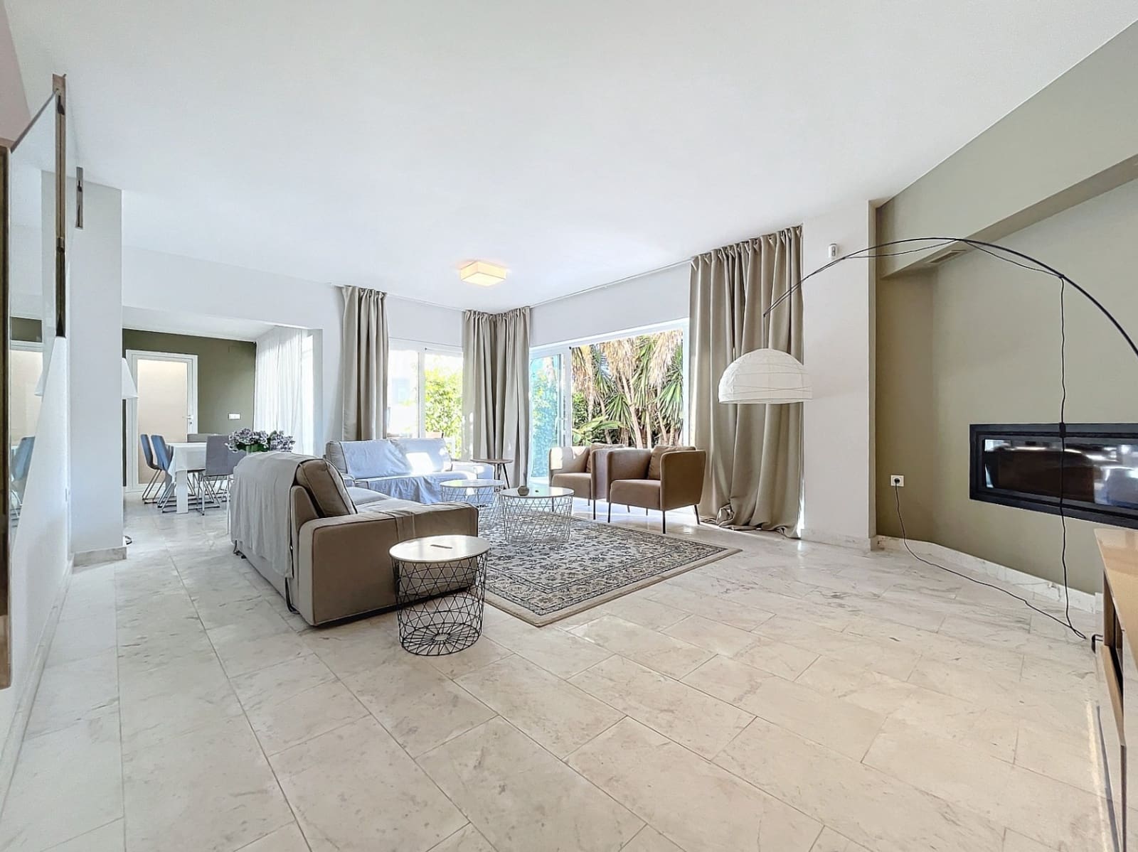 4 bedroom Villa for sale in Albir with pool garage - € 950,000 (Ref: 6871126)