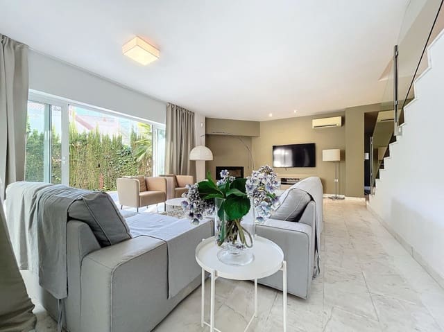 4 slaapkamer Villa te koop in Albir, Alfaz del Pi / L'Alfàs del Pi met zwembad garage - € 950.000 (Ref: 6871126)