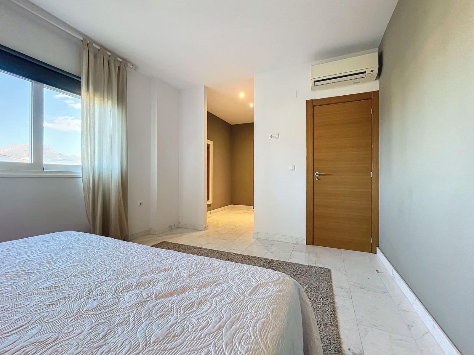 4 bedroom Villa for sale in Albir with pool garage - € 950,000 (Ref: 6871126)