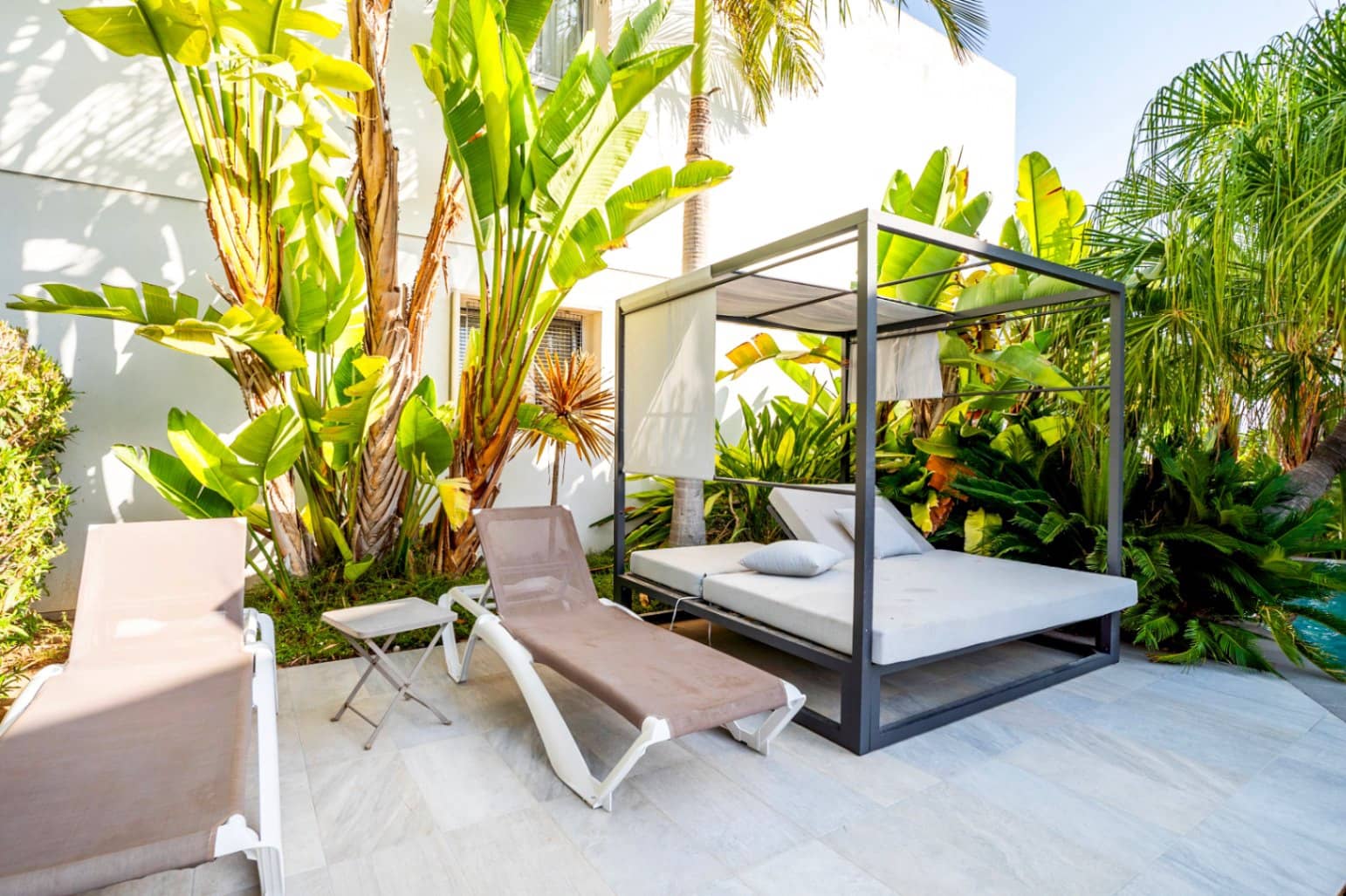 4 soverom Kjedet enebolig til salgs i Albir med svømmebasseng garasje - € 750 000 (Ref: 6871132)