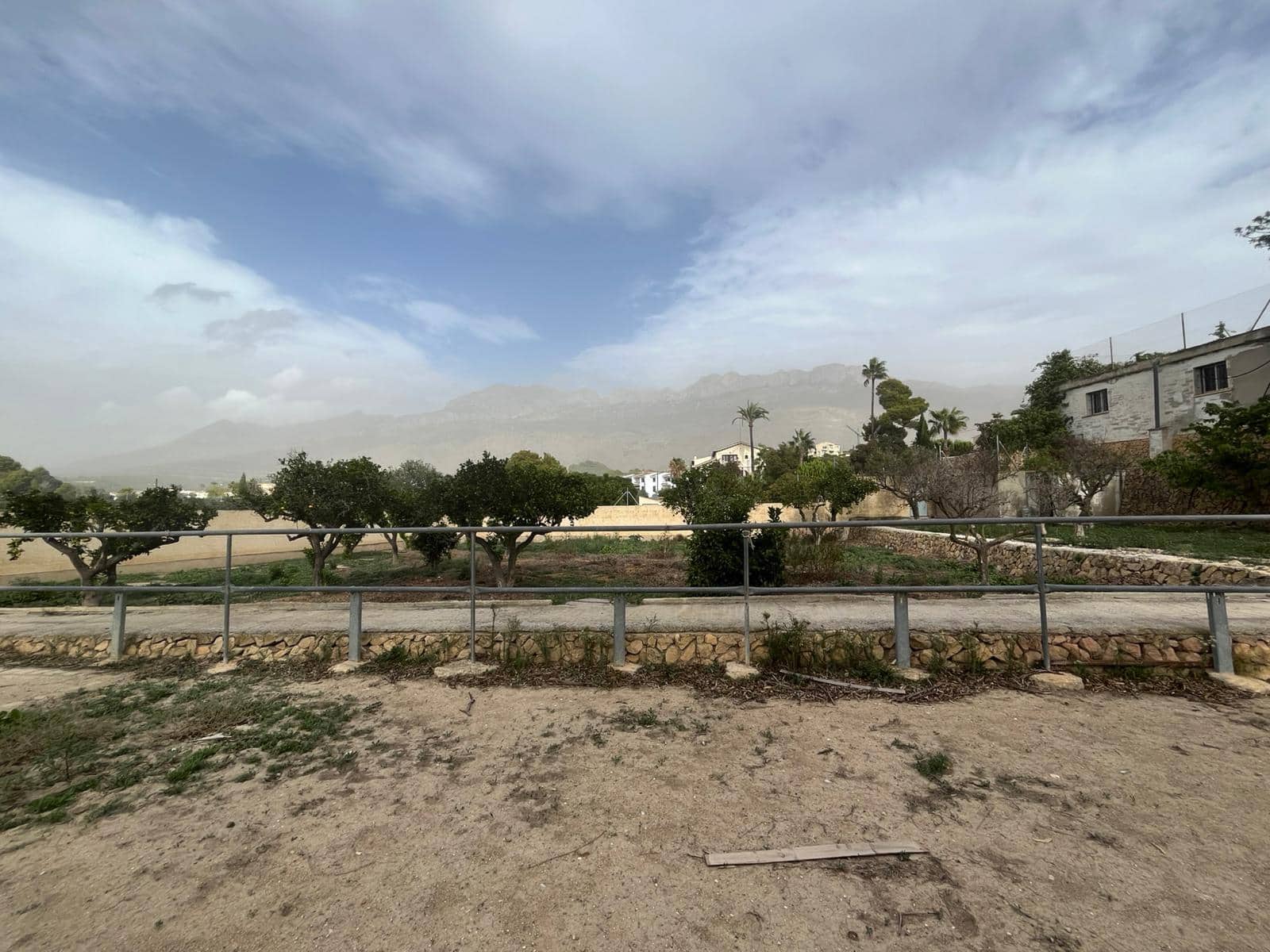 Finca/Landhuis te koop in Altea la Vella met garage - € 300.000 (Ref: 6871142)