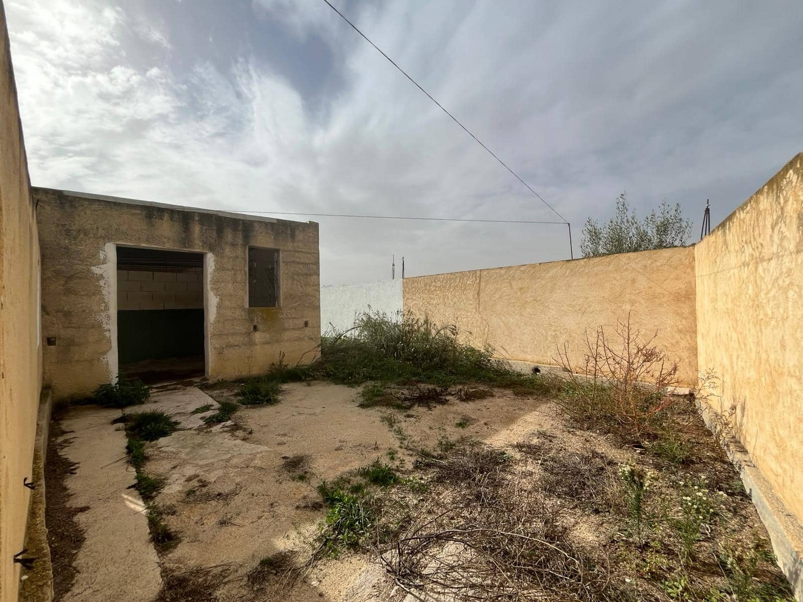 Finca/Landhuis te koop in Altea la Vella met garage - € 300.000 (Ref: 6871142)