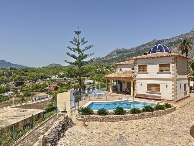 7 slaapkamer Villa te koop in Altea la Vella, Altea met zwembad garage - € 2.125.000 (Ref: 6871143)