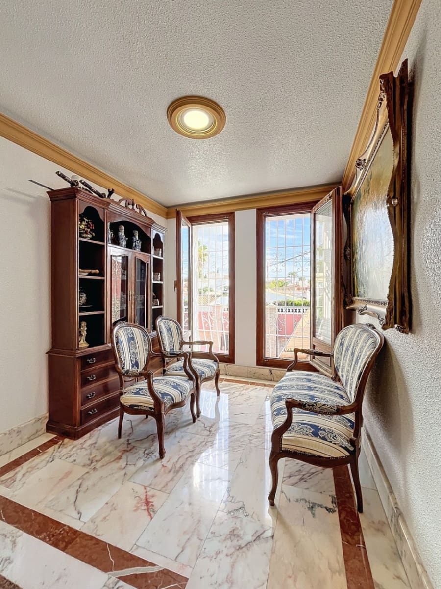 8 soveværelse Villa til salg i Alfaz del Pi / L'Alfas del Pi med swimmingpool garage - € 1.150.000 (Ref: 6871173)