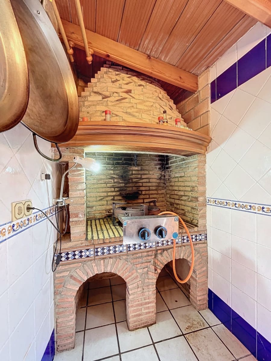 8 soveværelse Villa til salg i Alfaz del Pi / L'Alfas del Pi med swimmingpool garage - € 1.150.000 (Ref: 6871173)