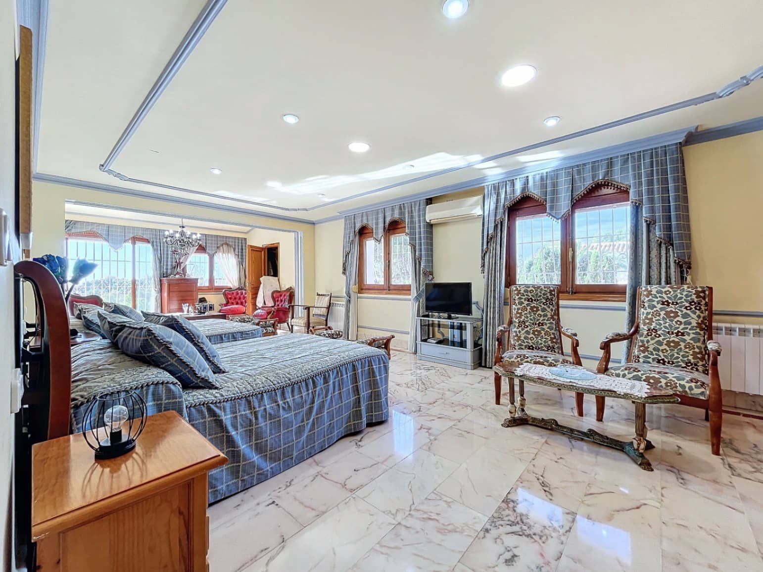 8 soveværelse Villa til salg i Alfaz del Pi / L'Alfas del Pi med swimmingpool garage - € 1.150.000 (Ref: 6871173)