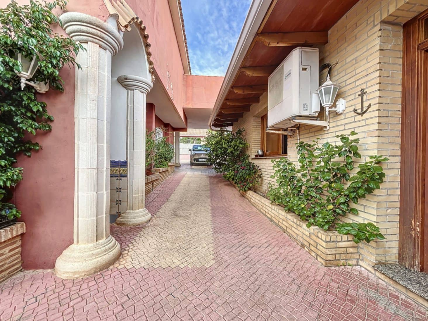 8 soveværelse Villa til salg i Alfaz del Pi / L'Alfas del Pi med swimmingpool garage - € 1.150.000 (Ref: 6871173)