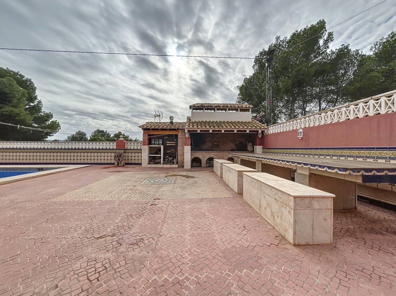 8 soveværelse Villa til salg i Alfaz del Pi / L'Alfas del Pi med swimmingpool garage - € 1.150.000 (Ref: 6871173)