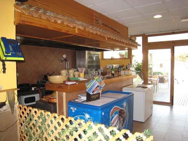 Kommersiell til salgs i Albir, Alfaz del Pi / L'Alfàs del Pi - € 230 000 (Ref: 6871183)