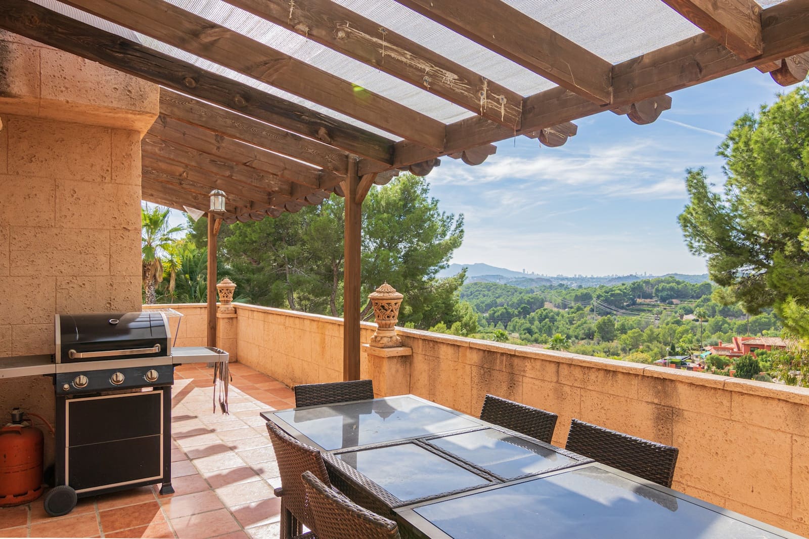 4 soveværelse Villa til salg i Altea la Vella med swimmingpool garage - € 630.000 (Ref: 6871203)