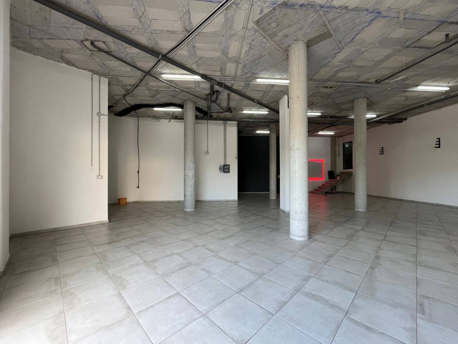 Kommersiell til salgs i Alfaz del Pi / L'Alfas del Pi - € 304 500 (Ref: 6871224)