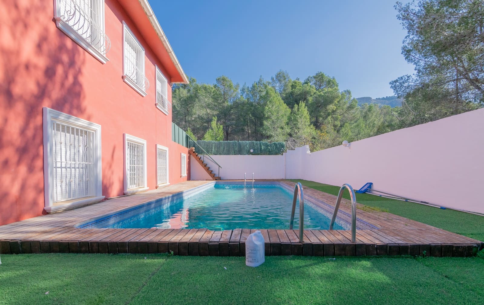 14 bedroom Villa for sale in Albir with pool garage - € 1,250,000 (Ref: 6871227)