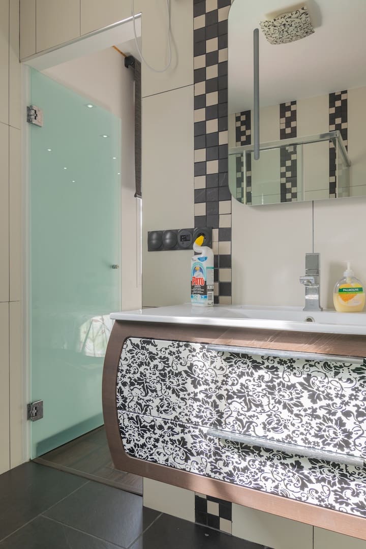 14 bedroom Villa for sale in Albir with pool garage - € 1,250,000 (Ref: 6871227)