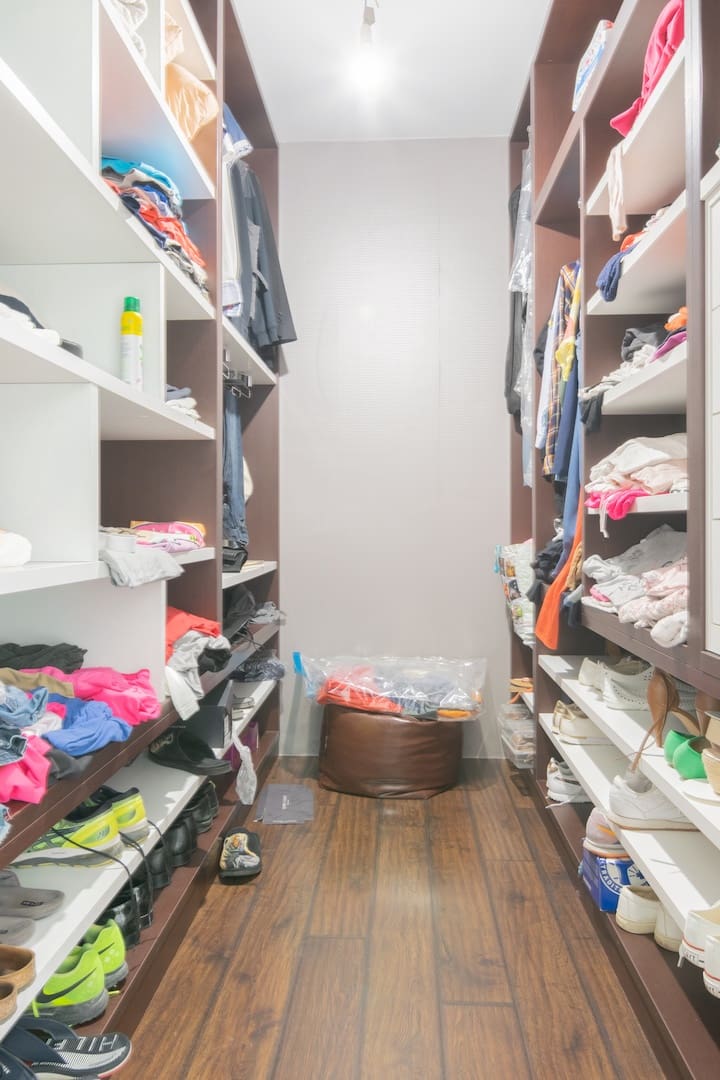 14 bedroom Villa for sale in Albir with pool garage - € 1,250,000 (Ref: 6871227)