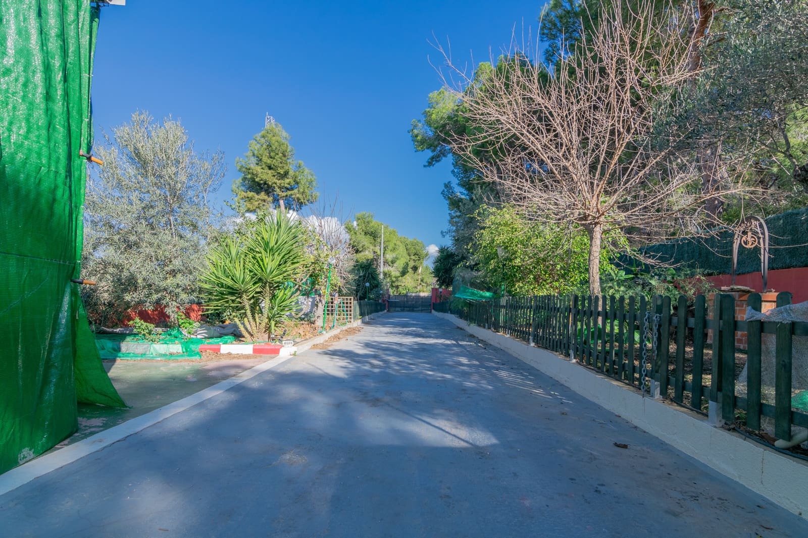 14 bedroom Villa for sale in Albir with pool garage - € 1,250,000 (Ref: 6871227)