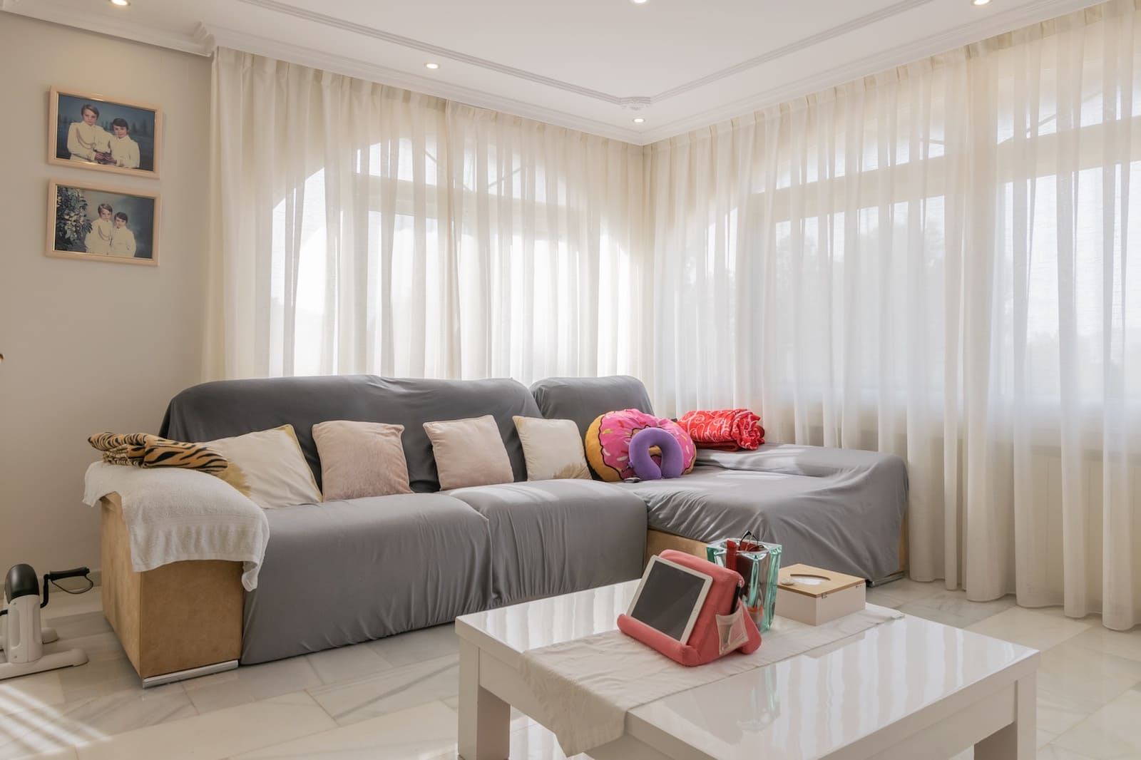 14 bedroom Villa for sale in Albir with pool garage - € 1,250,000 (Ref: 6871227)