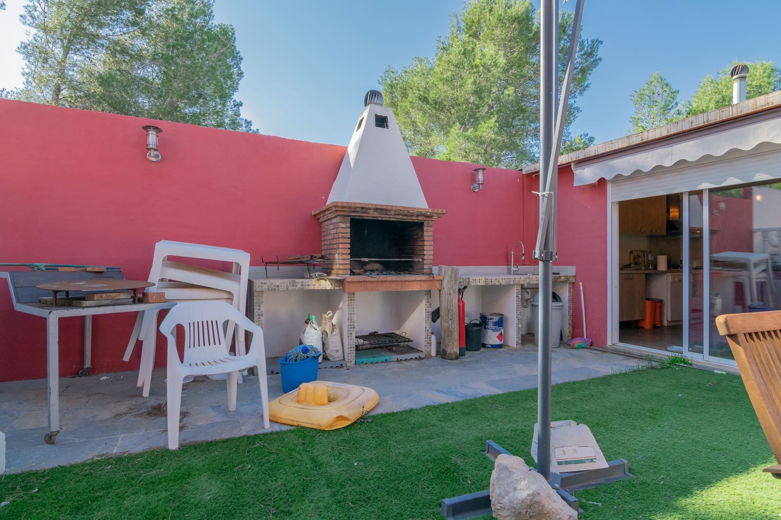 14 bedroom Villa for sale in Albir with pool garage - € 1,250,000 (Ref: 6871227)