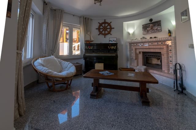 5 Zimmer Doppelhaus zu verkaufen in Albir, Alfaz del Pi / L'Alfàs del Pi mit Pool - 520.000 € (Ref: 6871230)